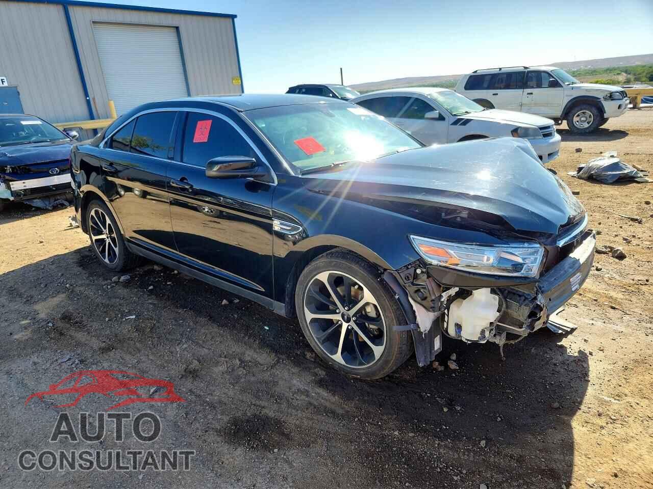 FORD TAURUS 2015 - 1FAHP2E82FG112491