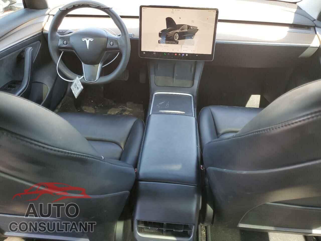 TESLA MODEL 3 2023 - 5YJ3E1EA5PF451975