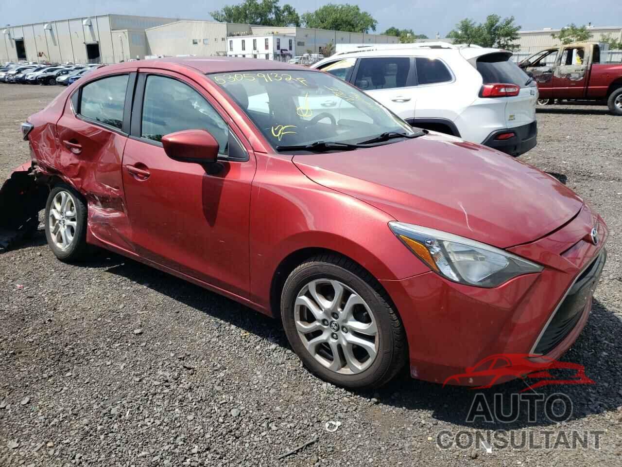 TOYOTA YARIS 2017 - 3MYDLBYV4HY166058