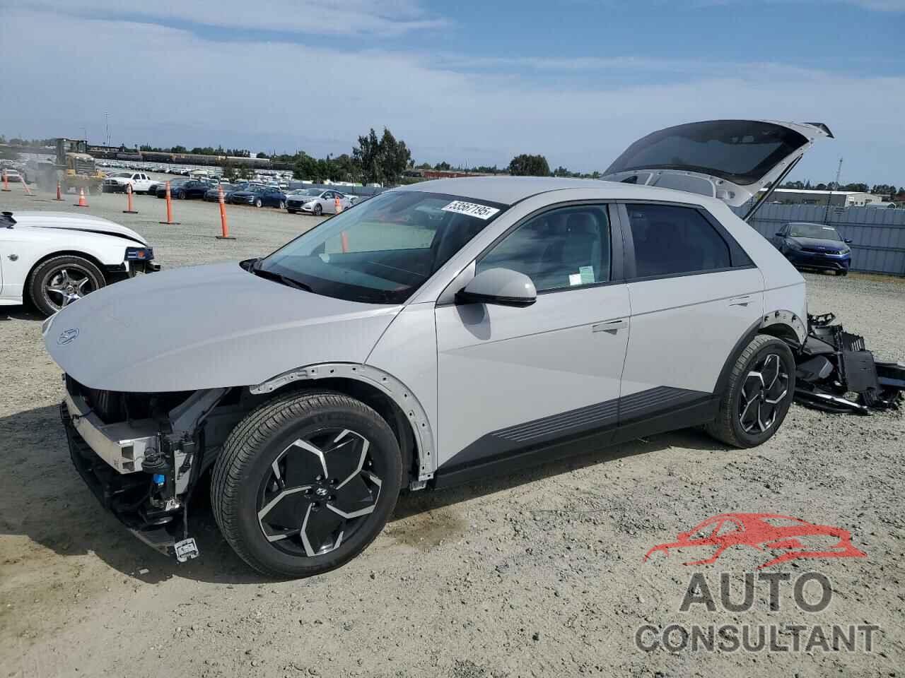 HYUNDAI IONIQ 2023 - KM8KNDAF7PU179219