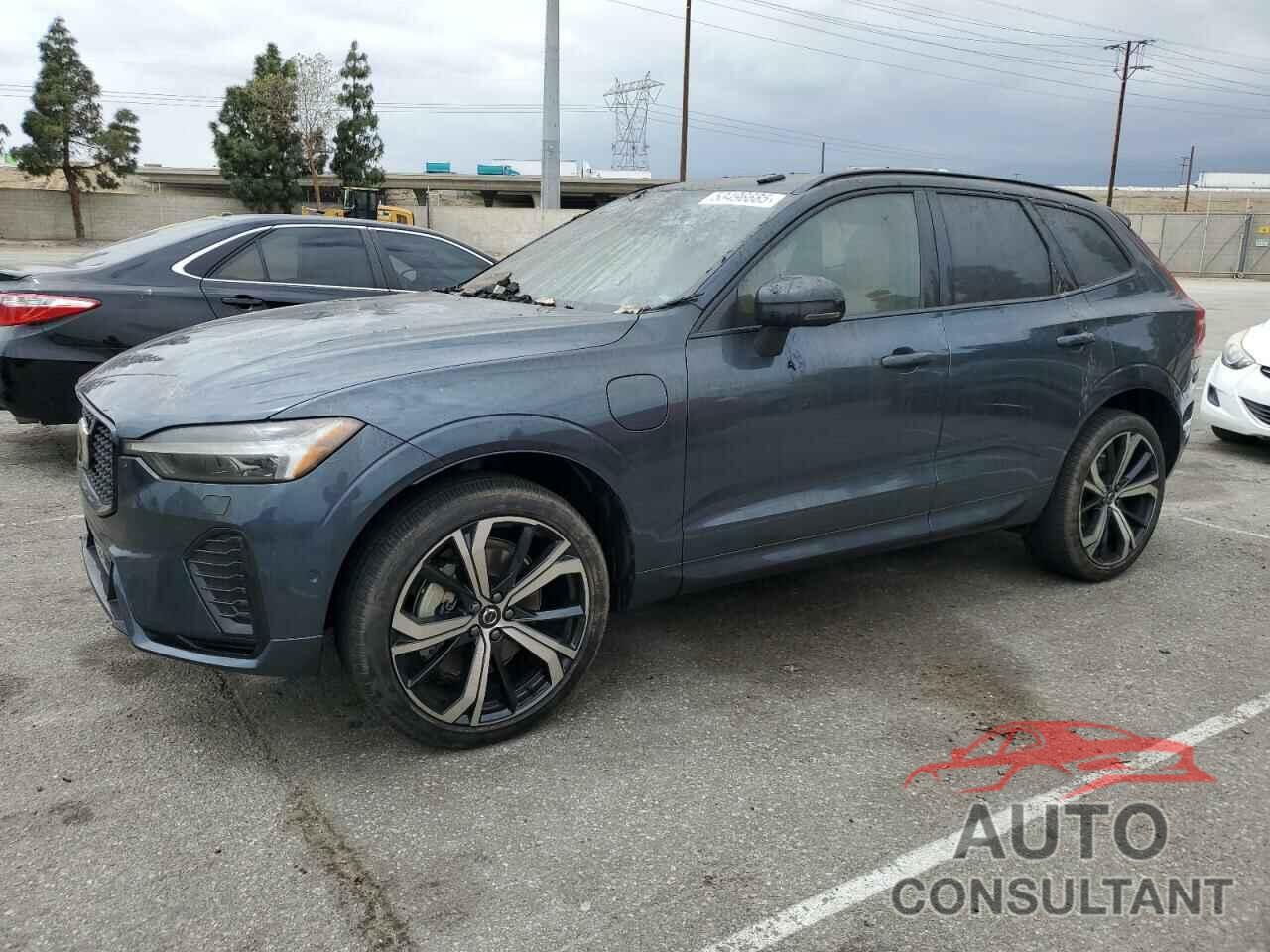 VOLVO XC60 ULTRA 2025 - YV4H60RM9S1121112