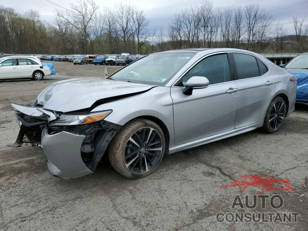 TOYOTA CAMRY 2018 - 4T1B61HK1JU075363