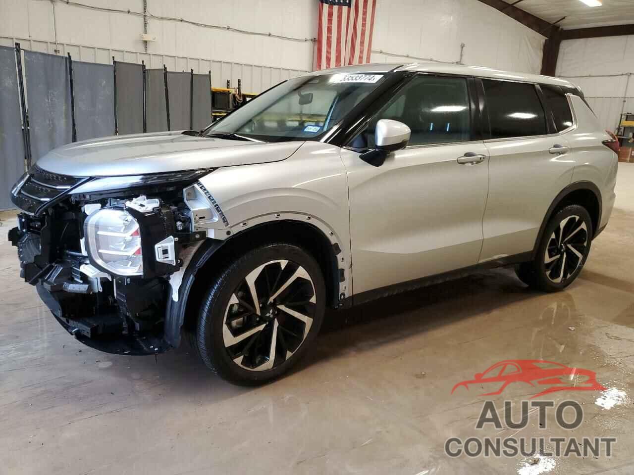 MITSUBISHI OUTLANDER 2023 - JA4J3UA83PZ042556