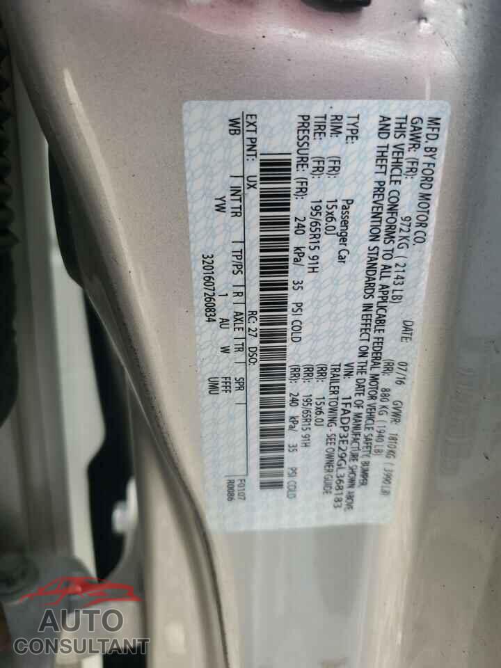 FORD FOCUS 2016 - 1FADP3E29GL368183