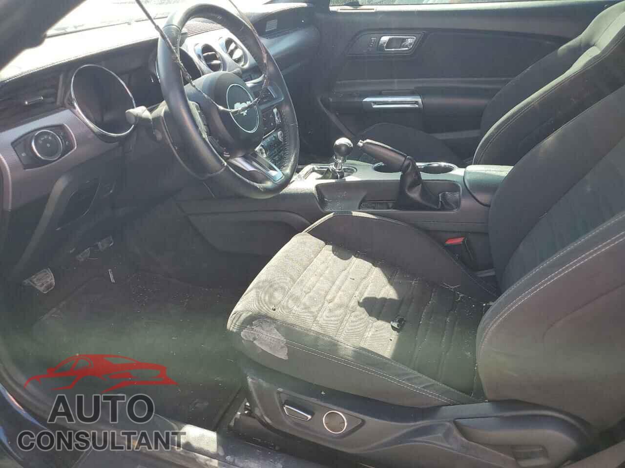 FORD MUSTANG 2017 - 1FA6P8CFXH5330401