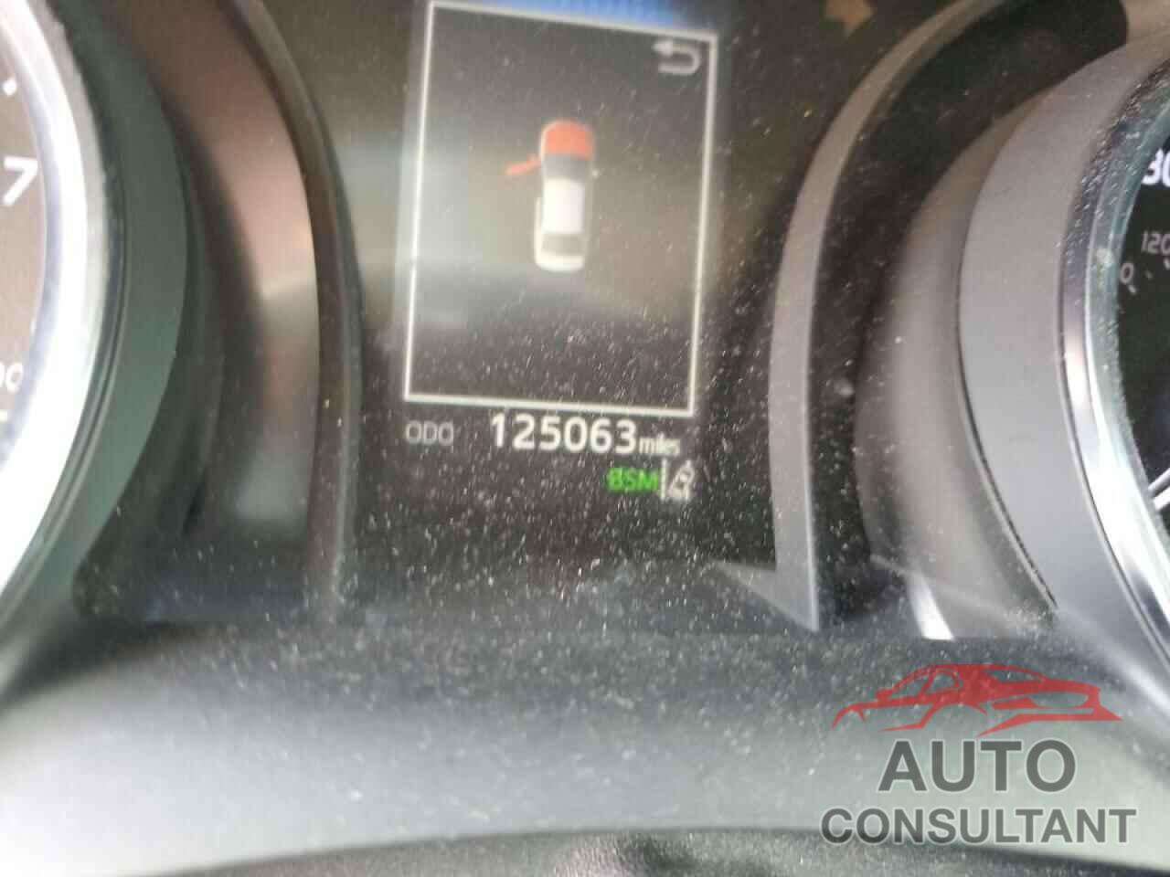 TOYOTA CAMRY 2018 - 4T1B11HK5JU639403
