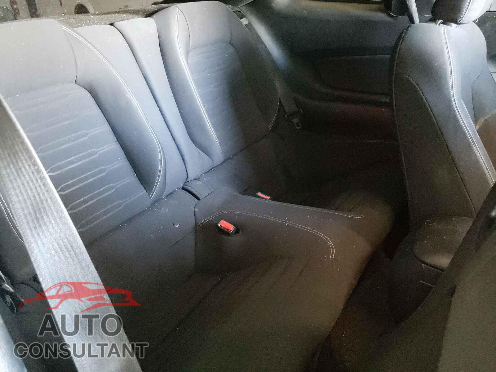 FORD MUSTANG 2016 - 1FA6P8CF0G5236199