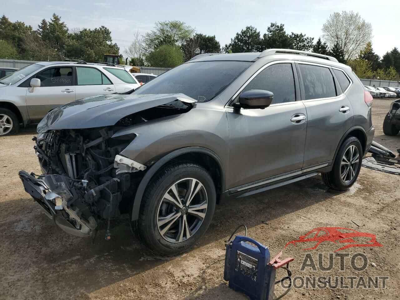 NISSAN ROGUE 2018 - 5N1AT2MV8JC746091