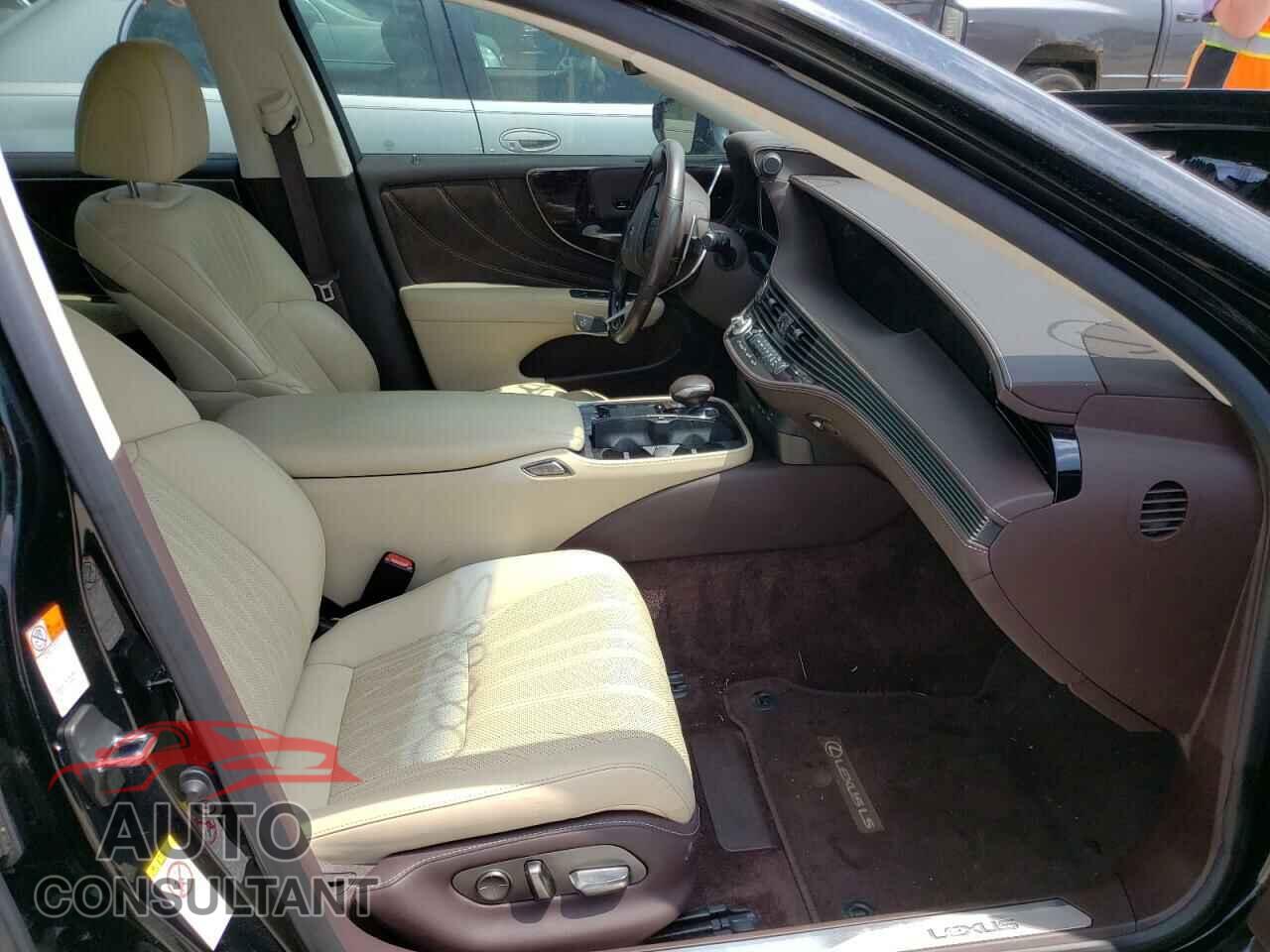 LEXUS LS500 2018 - JTHC51FF1J5000883