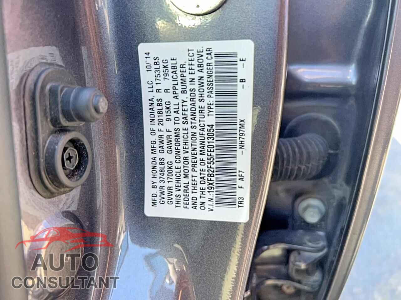 HONDA CIVIC 2015 - 19XFB2F55FE013054