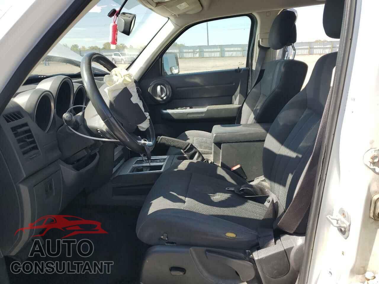 DODGE NITRO 2011 - 1D4PU5GK5BW535223