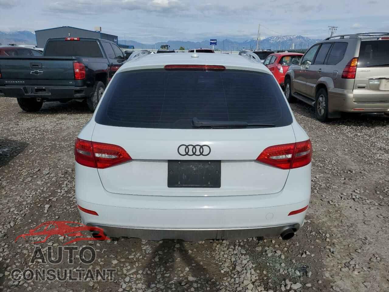 AUDI A4 2014 - WA1TFAFL5EA159207