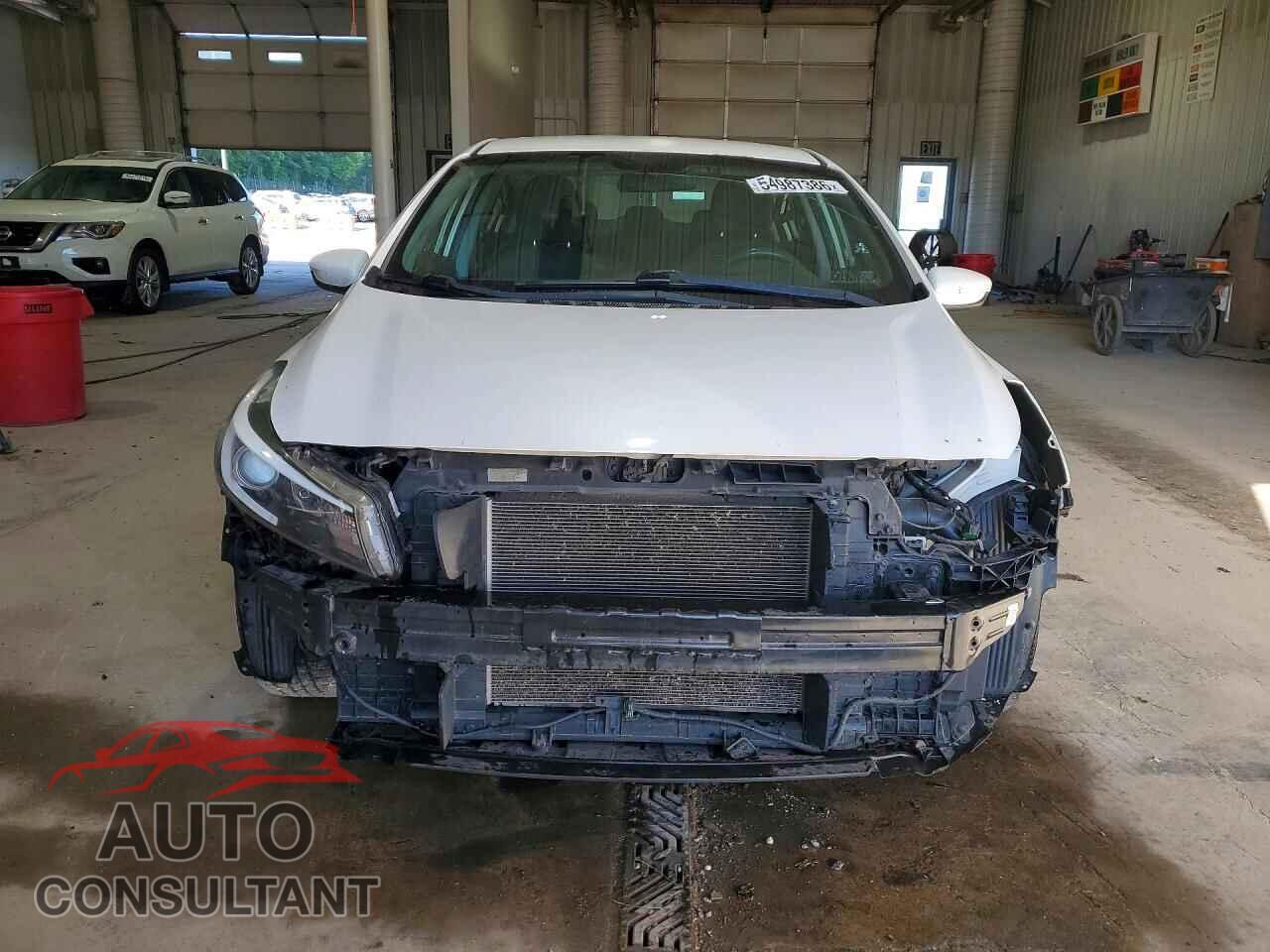 KIA FORTE 2017 - 3KPFL4A79HE023414