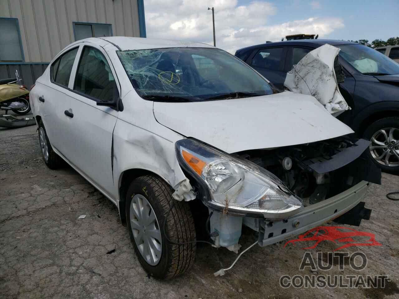 NISSAN VERSA 2017 - 3N1CN7AP7HL804316