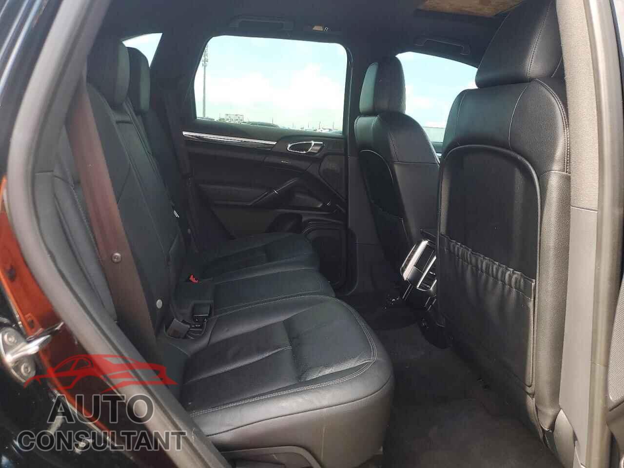 PORSCHE CAYENNE 2013 - WP1AA2A24DLA07064