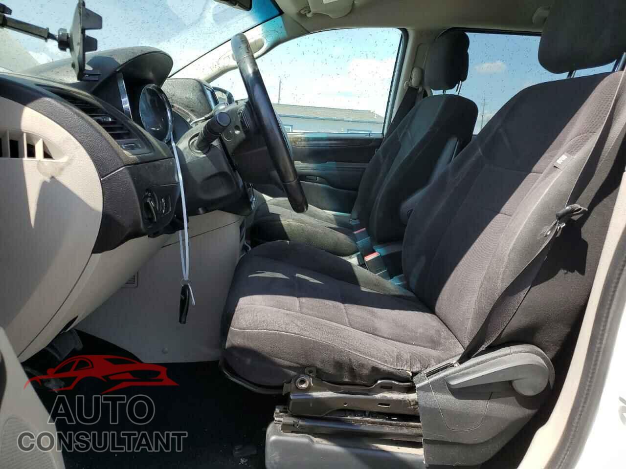 DODGE CARAVAN 2011 - 2D4RN4DG3BR673111