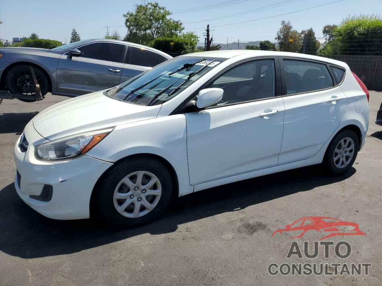 HYUNDAI ACCENT 2015 - KMHCT5AE9FU206751