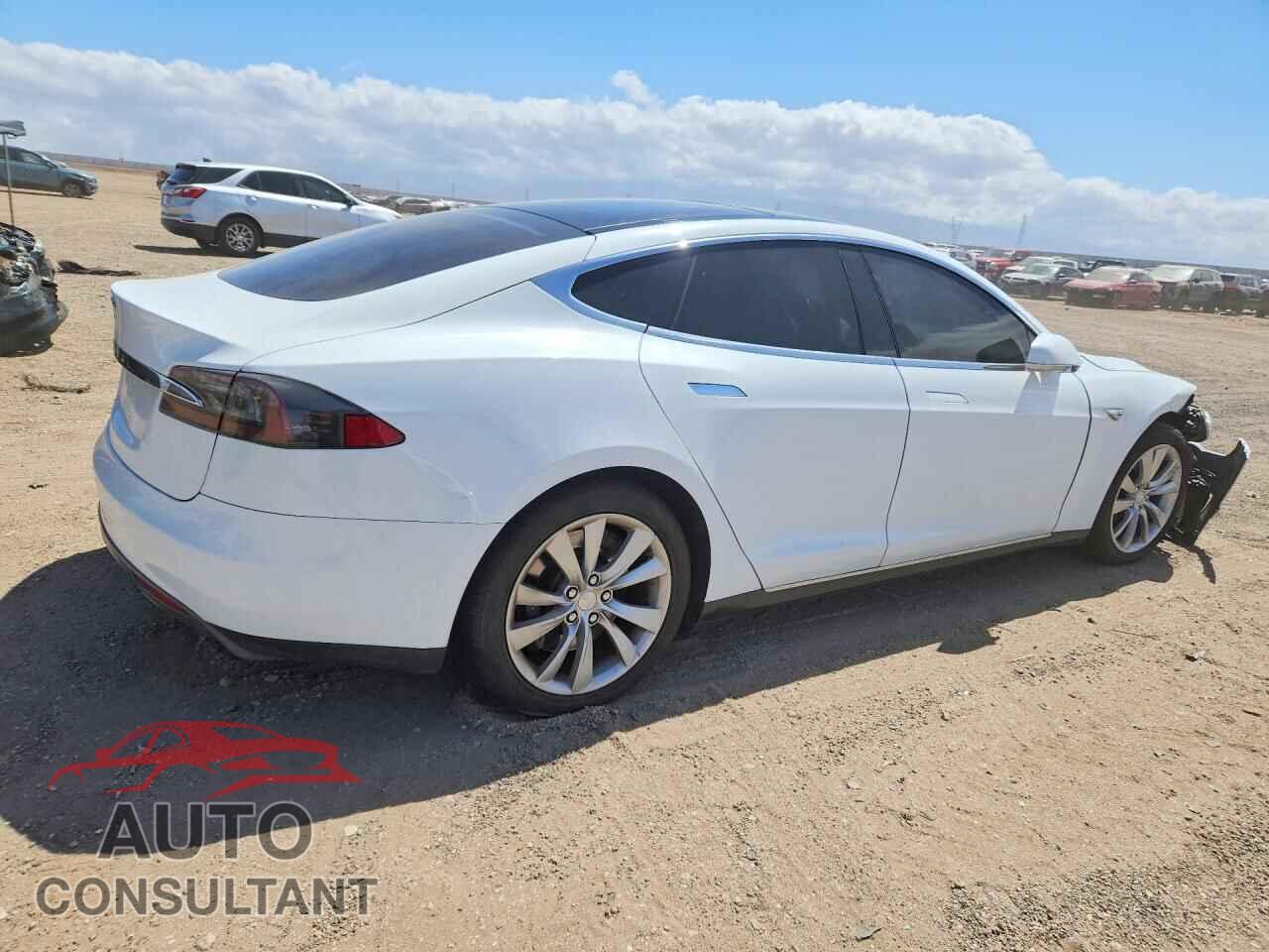 TESLA MODEL S 2013 - 5YJSA1CG3DFP27497