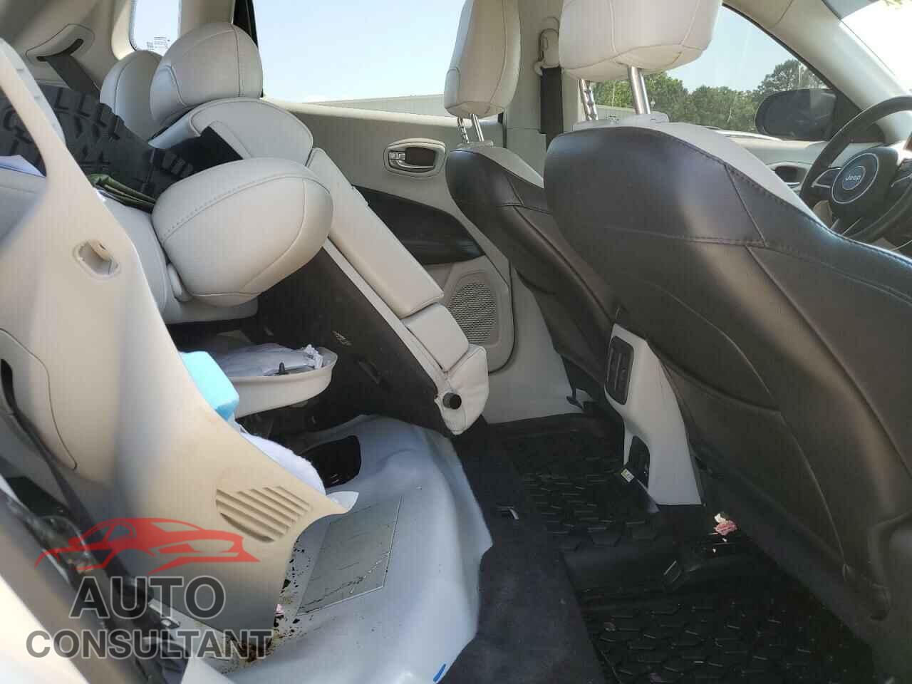 JEEP COMPASS 2020 - 3C4NJCCB4LT125589