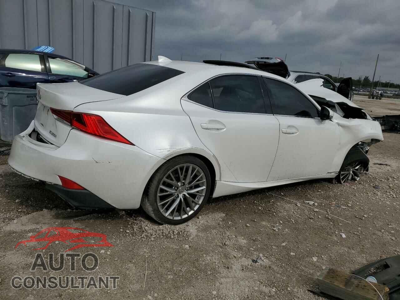 LEXUS IS 2017 - JTHBA1D20H5048473