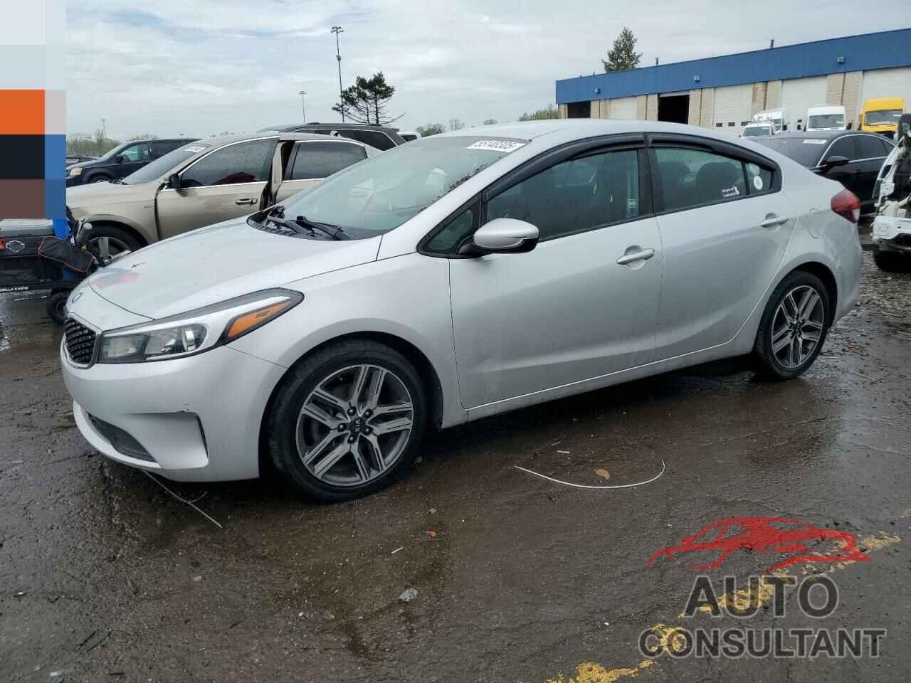 KIA FORTE 2017 - 3KPFK4A74HE143107