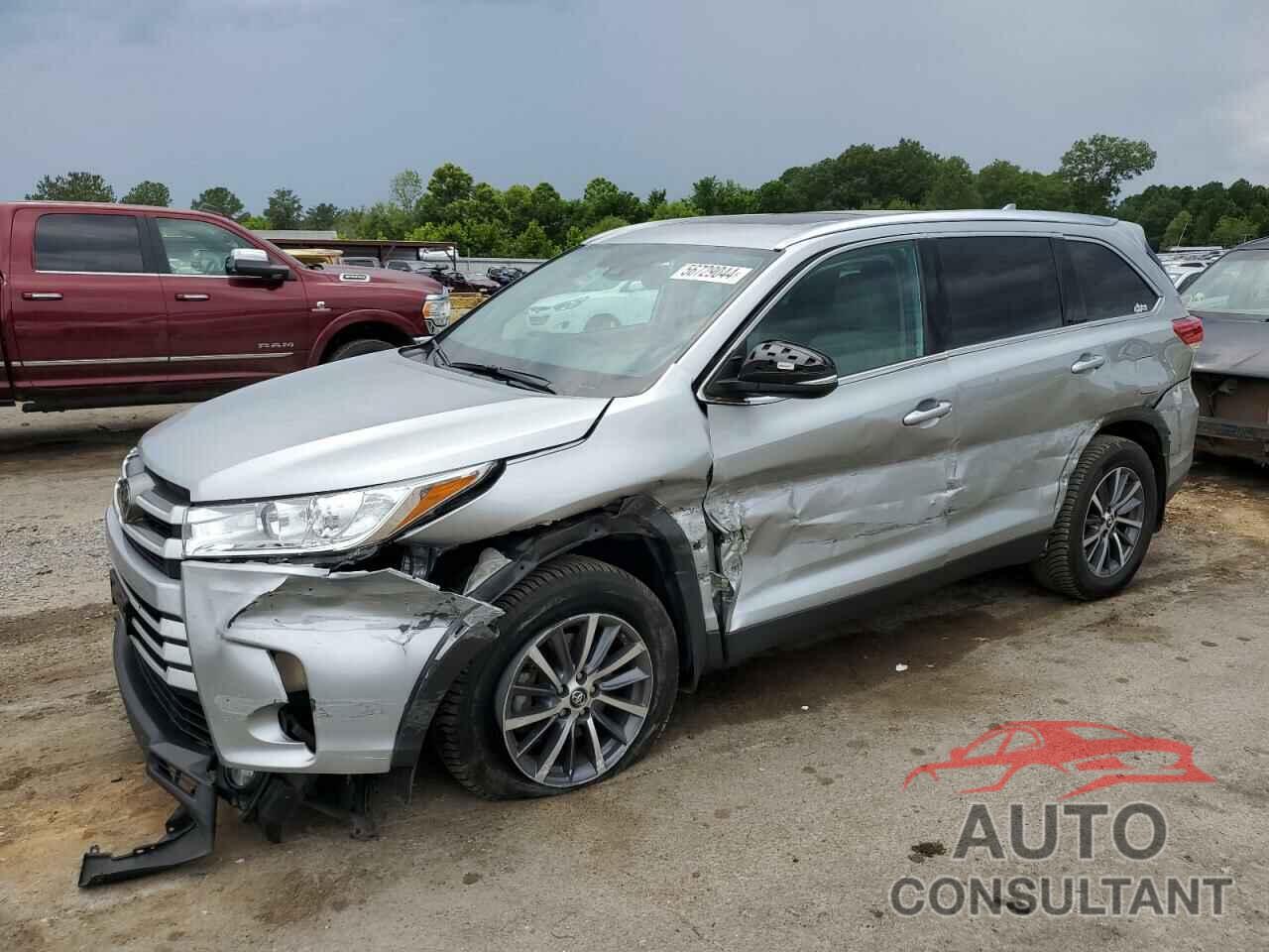 TOYOTA HIGHLANDER 2019 - 5TDJZRFHXKS619071