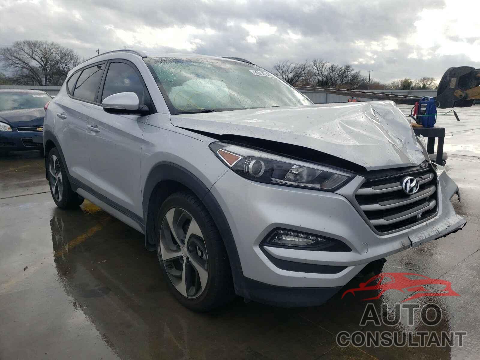 HYUNDAI TUCSON 2017 - KM8J33A23HU475431