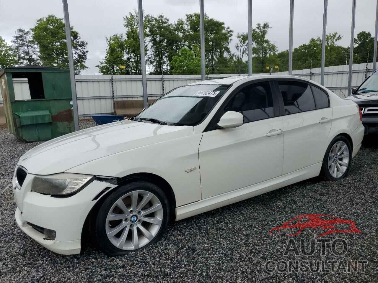 BMW 3 SERIES 2011 - WBAPH7G56BNN07375