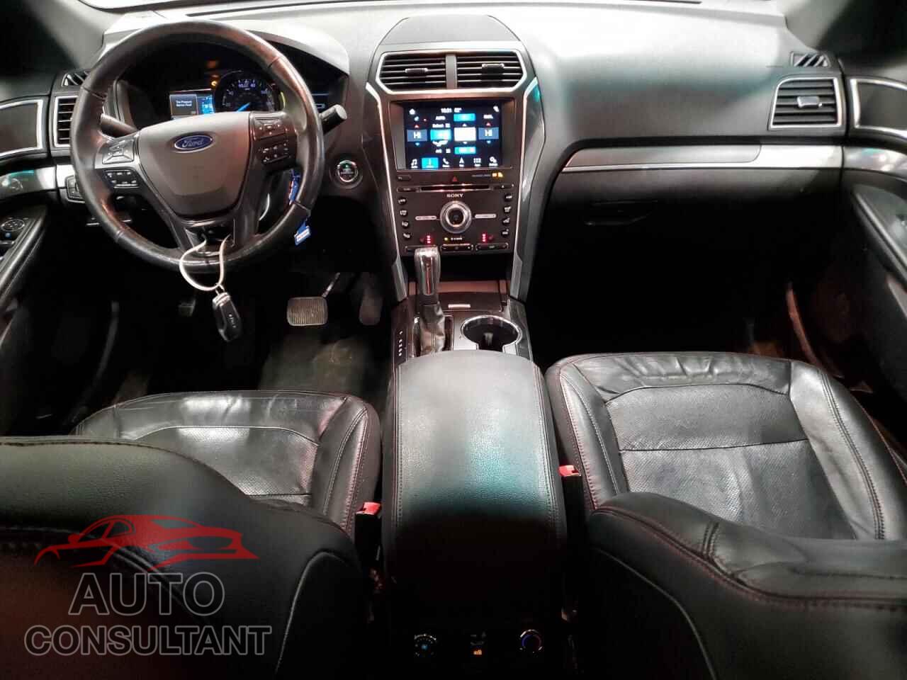 FORD EXPLORER 2017 - 1FM5K8GT0HGA18351