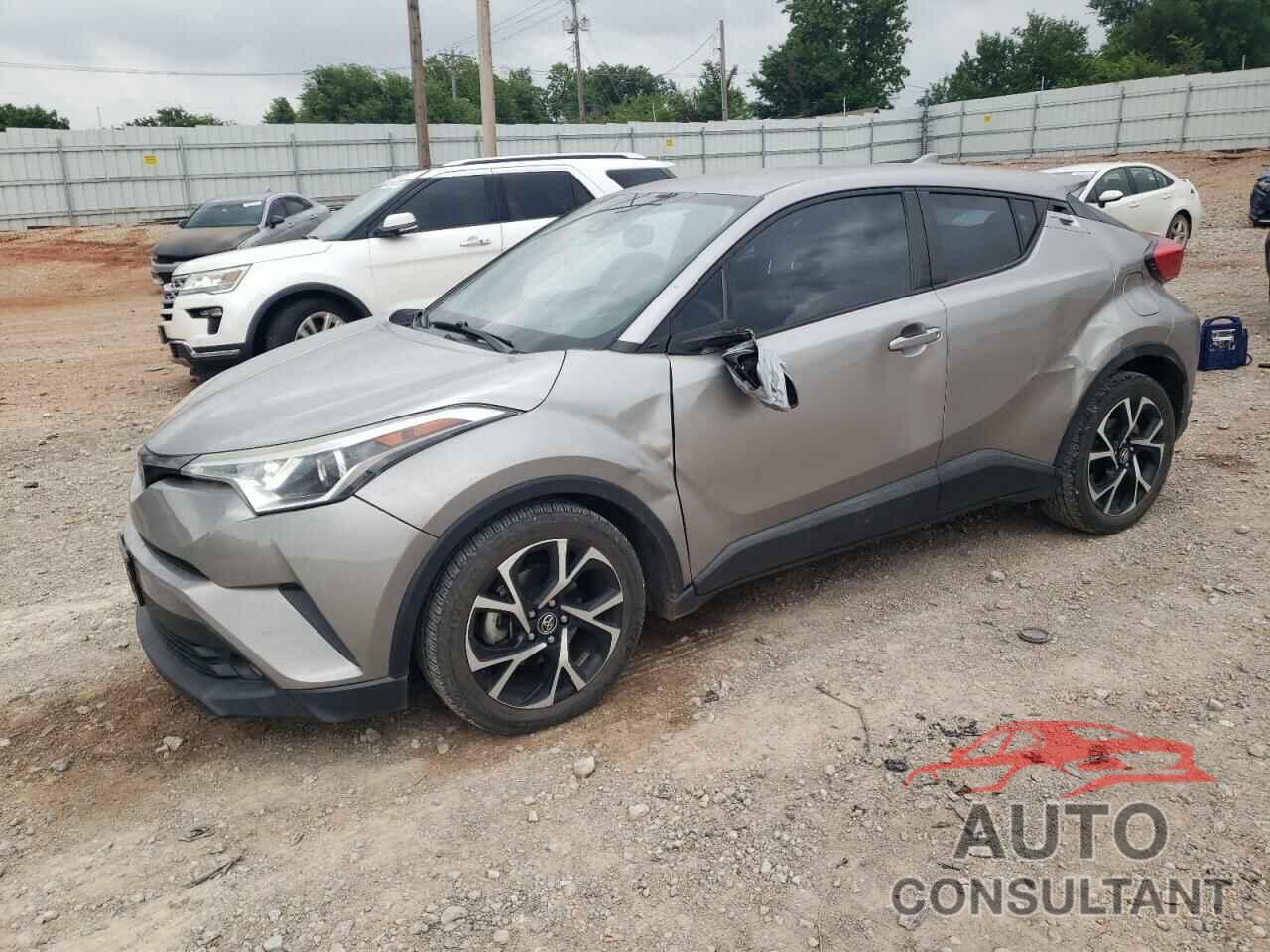 TOYOTA C-HR 2018 - NMTKHMBX3JR013289
