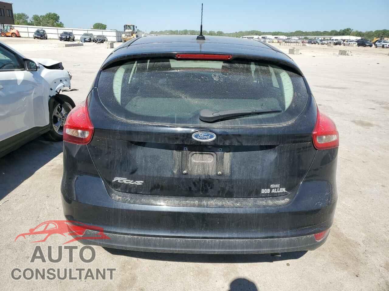 FORD FOCUS 2017 - 1FADP3K29HL206351