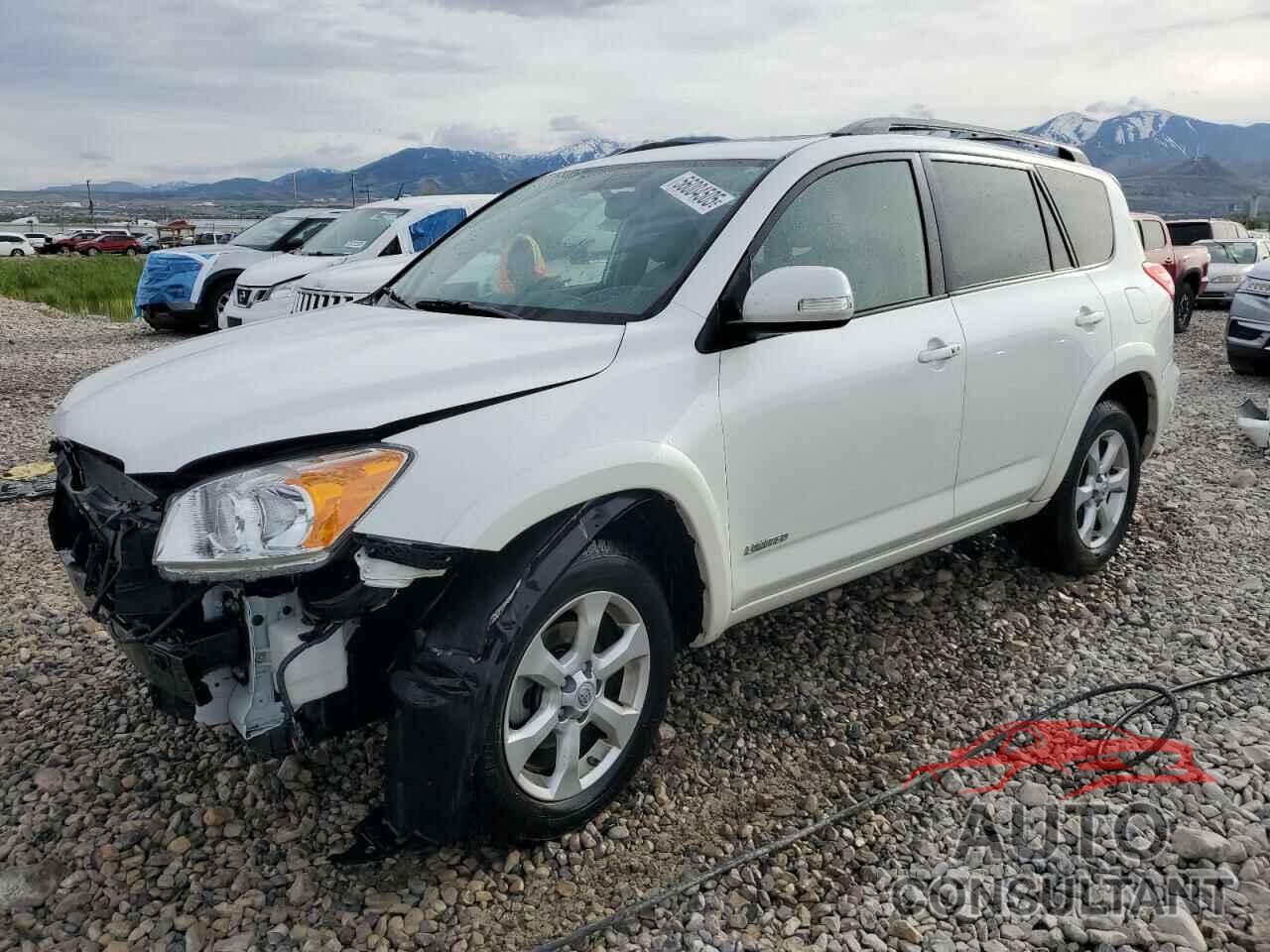 TOYOTA RAV4 2011 - JTMDK4DV8BD018461