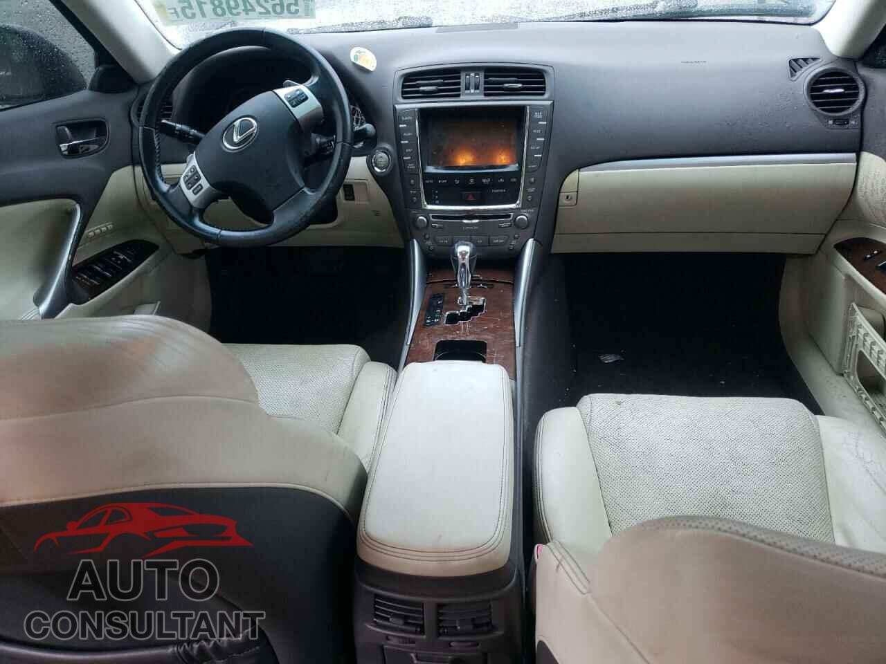 LEXUS IS 2012 - JTHCF5C26C2035865