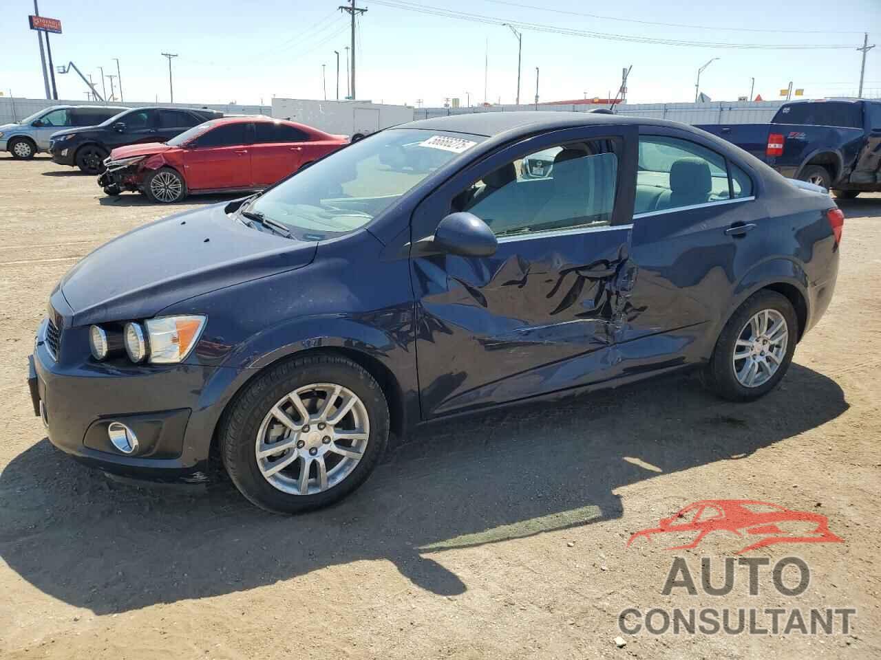 CHEVROLET SONIC 2015 - 1G1JC5SH7F4134235