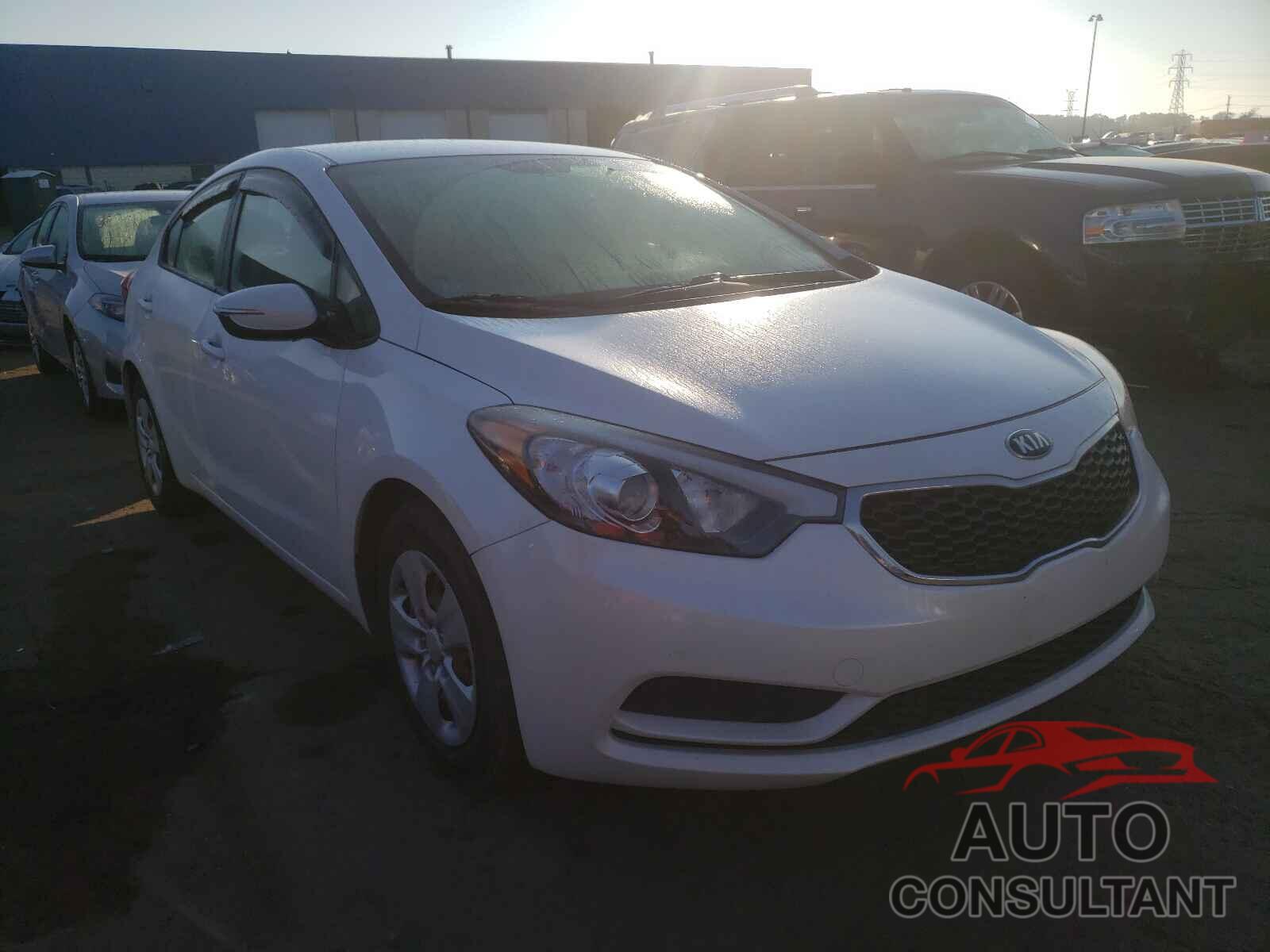 KIA FORTE 2016 - KNAFX4A6XG5539011