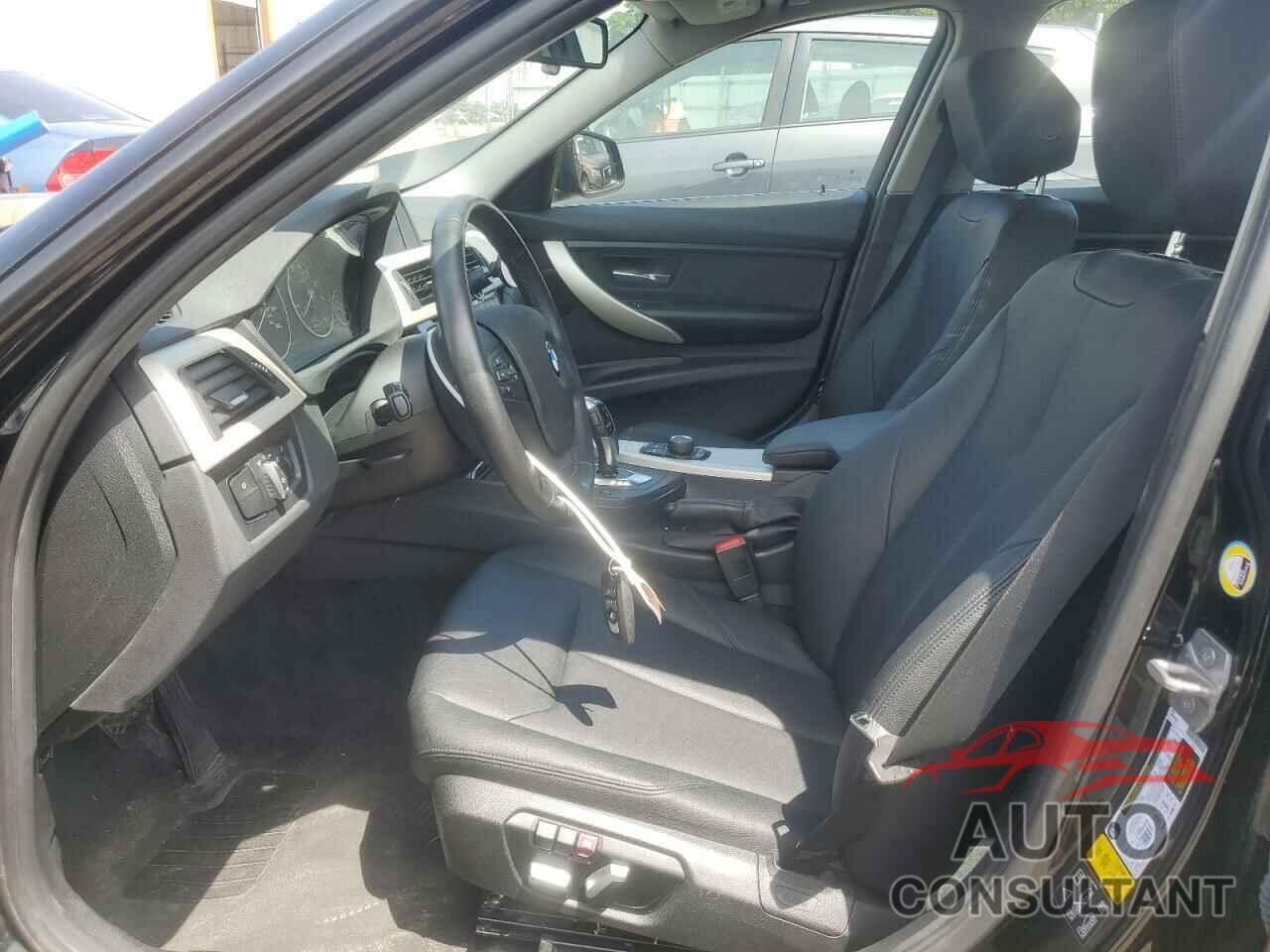BMW 3 SERIES 2016 - WBA8E5G51GNT41646