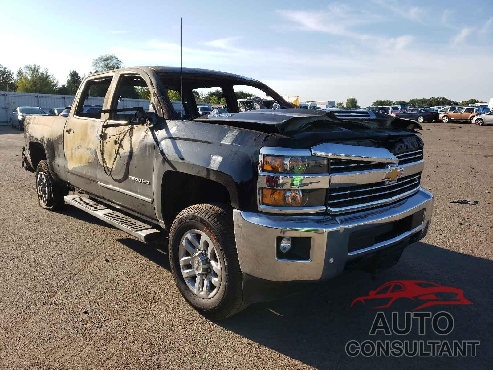 CHEVROLET SILVERADO 2018 - 1GC4K0CYXJF135997