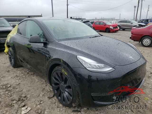TESLA MODEL Y 2021 - 5YJYGDEF5MF078364