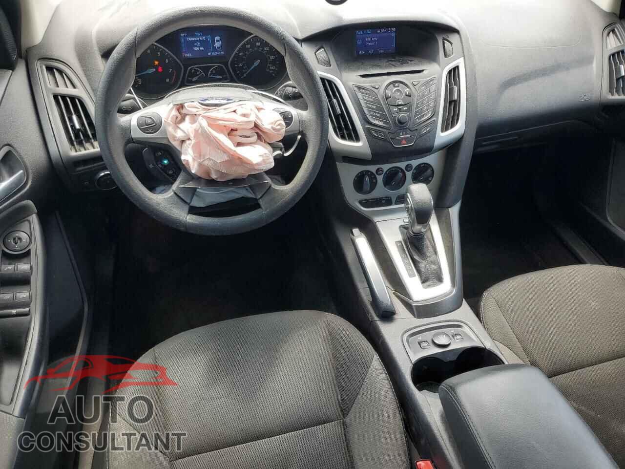 FORD FOCUS 2014 - 1FADP3K27EL160210
