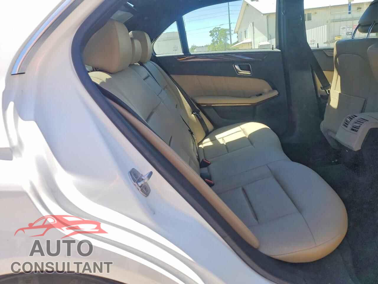 MERCEDES-BENZ E-CLASS 2013 - WDDHF8JB2DA751977