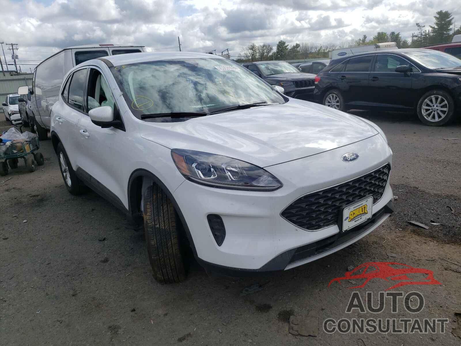 FORD ESCAPE 2021 - 1FMCU9G69MUA25814