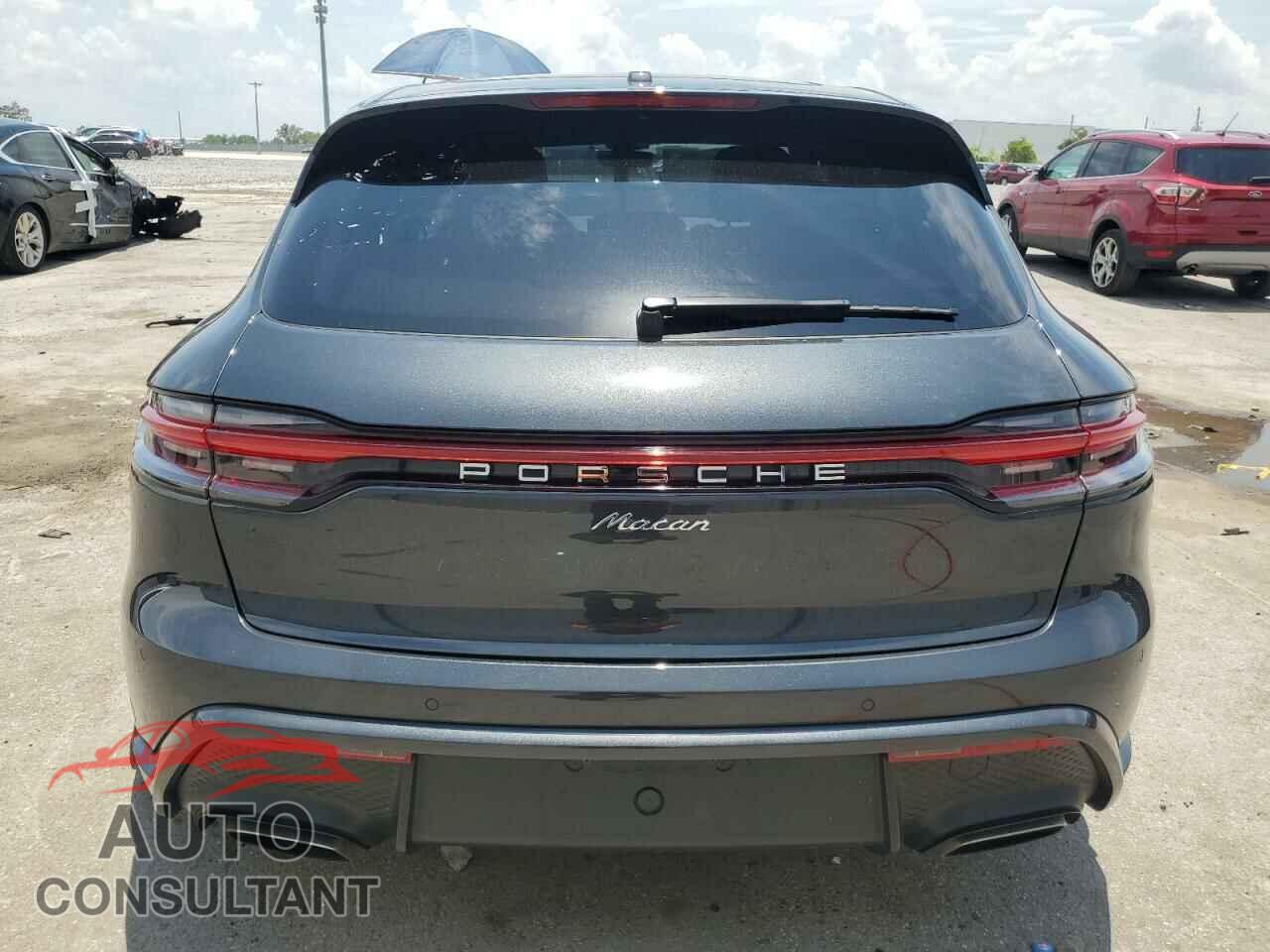 PORSCHE MACAN BASE 2024 - WP1AA2A50RLB02092