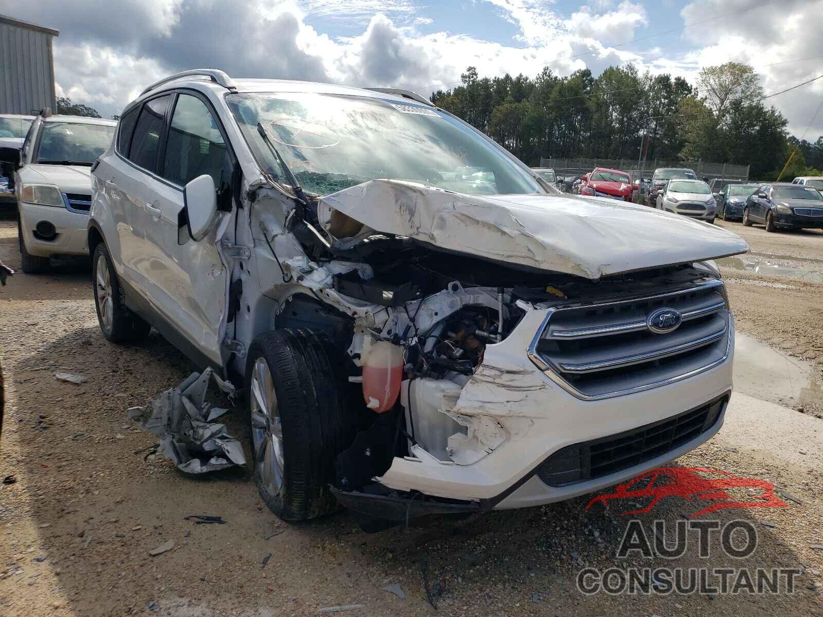 FORD ESCAPE 2017 - 1FMCU0JD9HUC59959