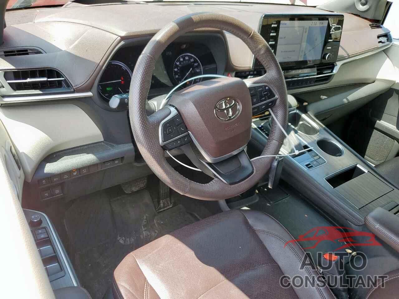 TOYOTA SIENNA 2022 - 5TDERKEC8NS122894