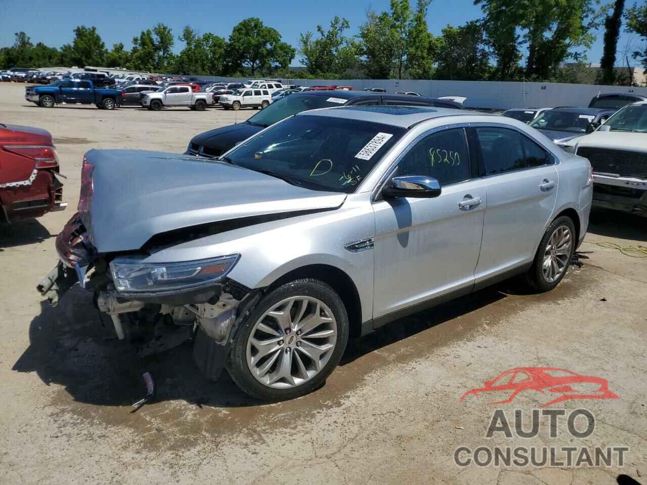 FORD TAURUS 2019 - 1FAHP2F81KG118761