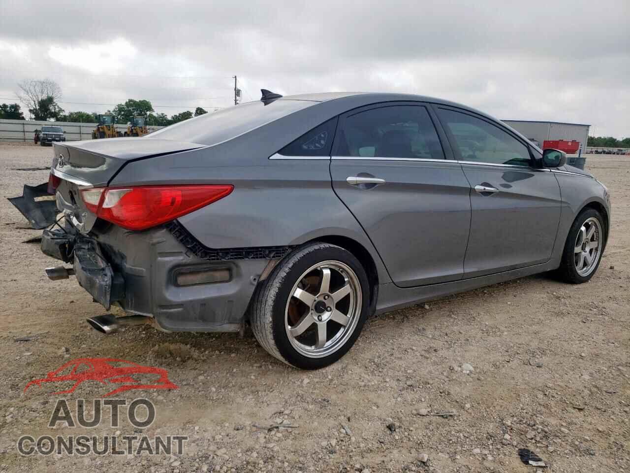 HYUNDAI SONATA 2013 - 5NPEC4AC8DH663015