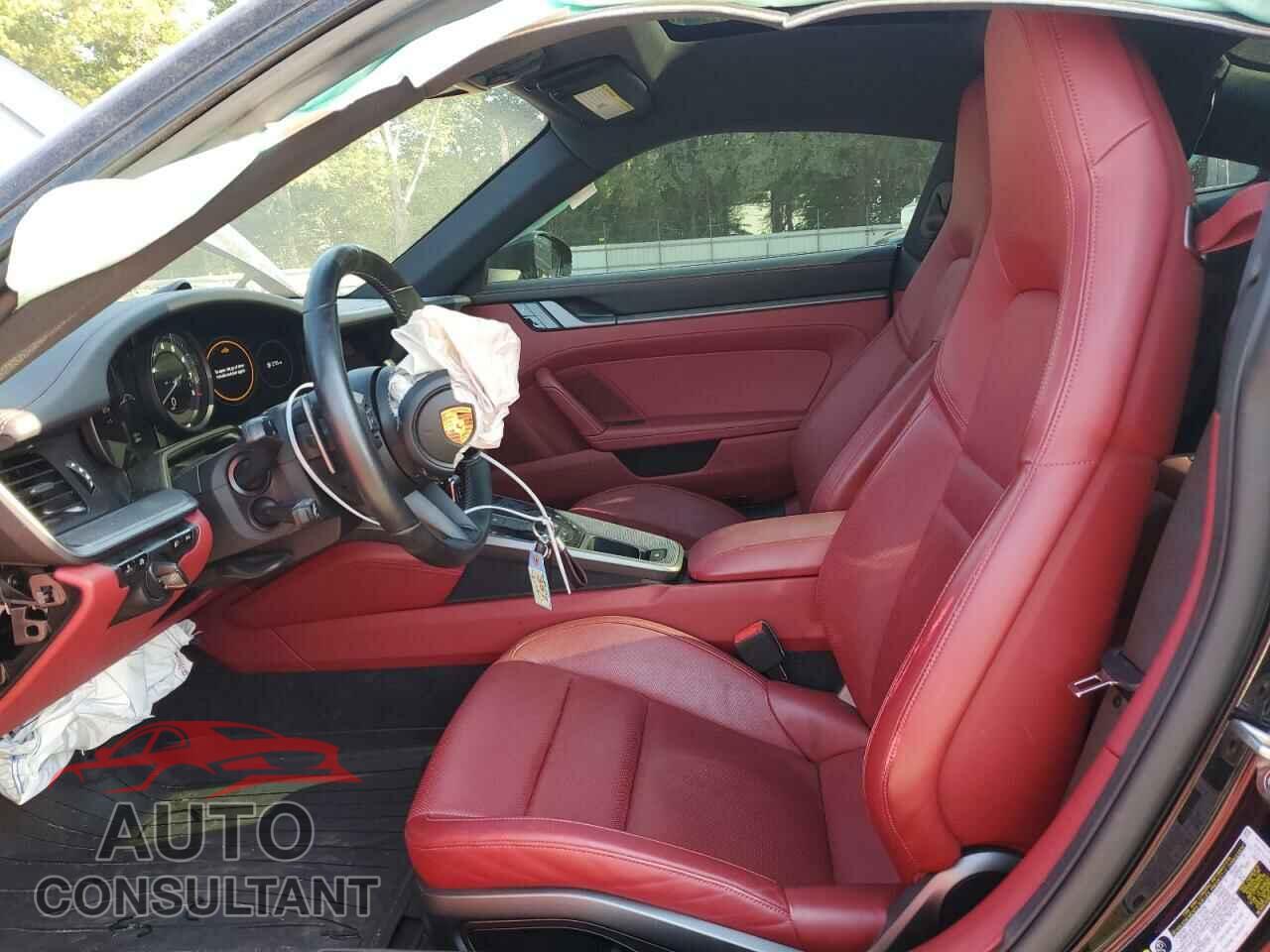 PORSCHE 911 2021 - WP0AA2A93MS206806