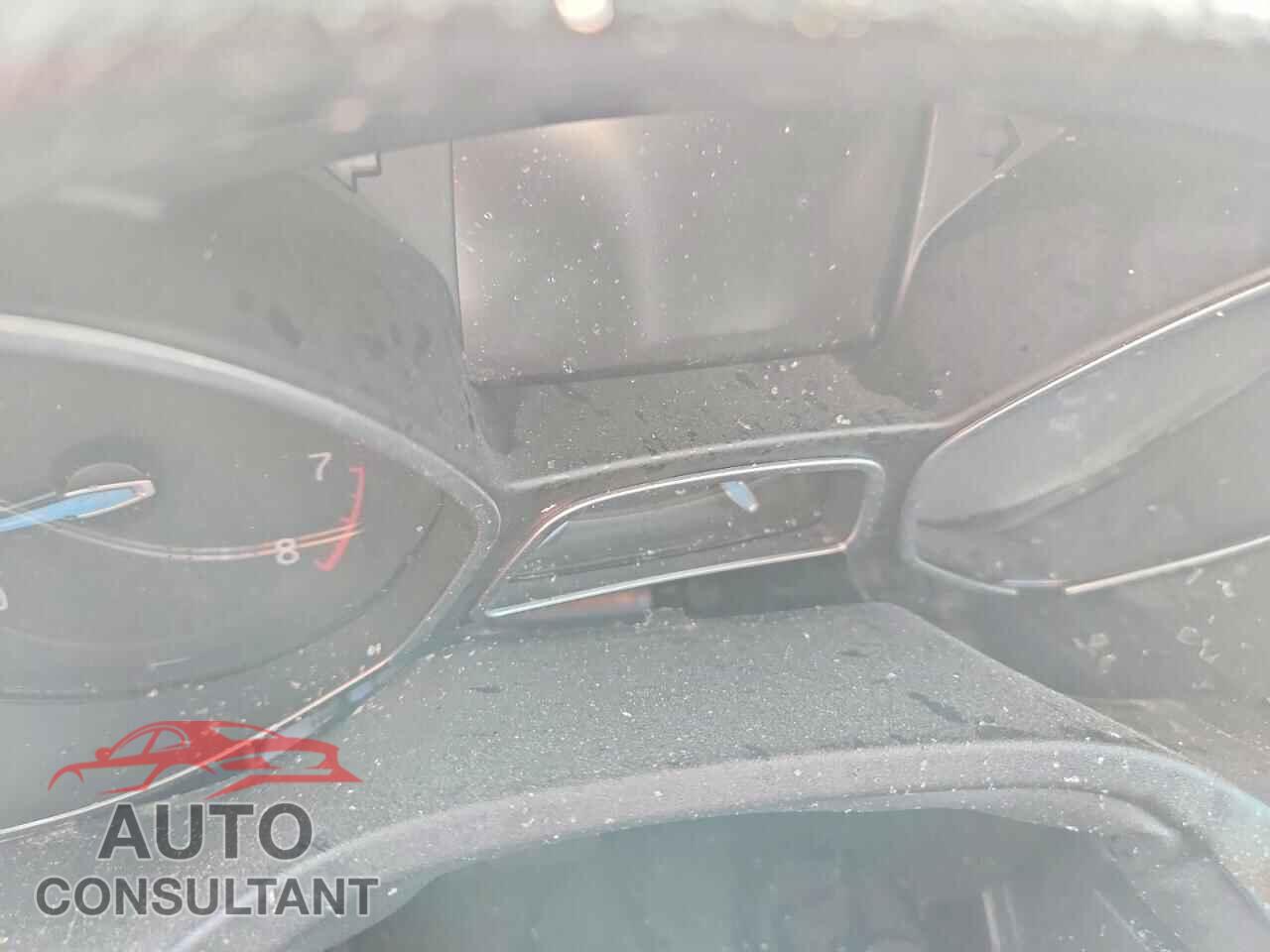 FORD FOCUS 2015 - 1FADP3F27FL355865