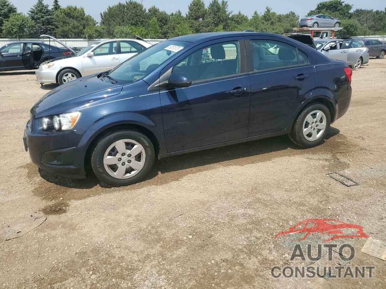 CHEVROLET SONIC 2015 - 1G1JA5SH0F4165087