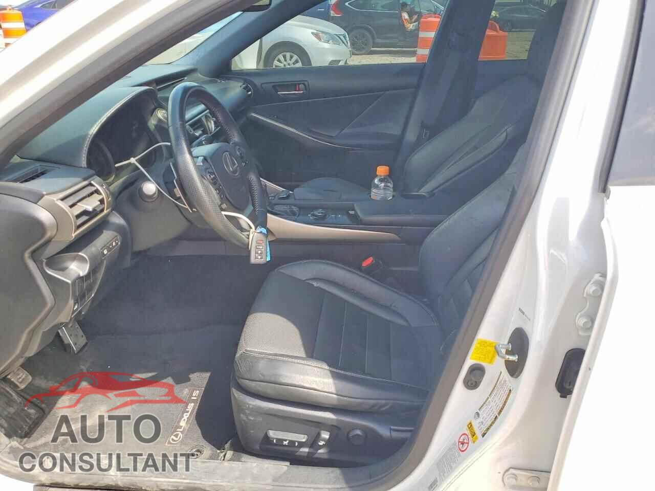 LEXUS IS 2014 - JTHBF1D23E5022236